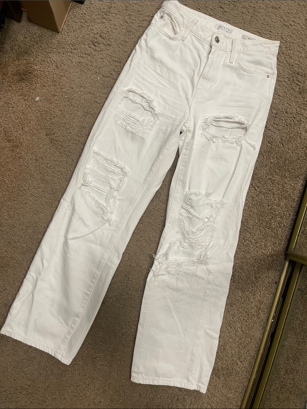 Guess 90s High Rise Distressed Jeans - Picture 3 of 4